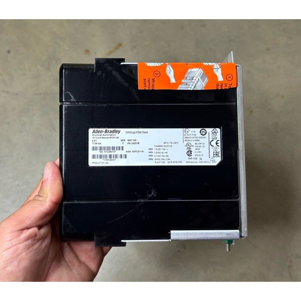 Allen-Bradley ControlLogix 4 Stats Chassis Rockwell Automation PN-240518